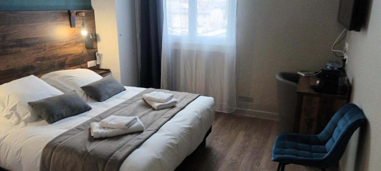 Logis Hotel De La Poste Vitry-le-Francois Bagian luar foto
